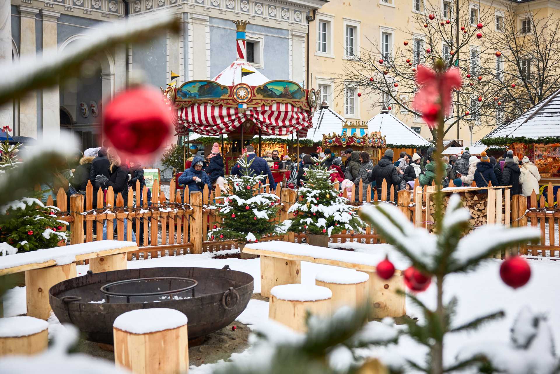snowy Christmas market in Brixen