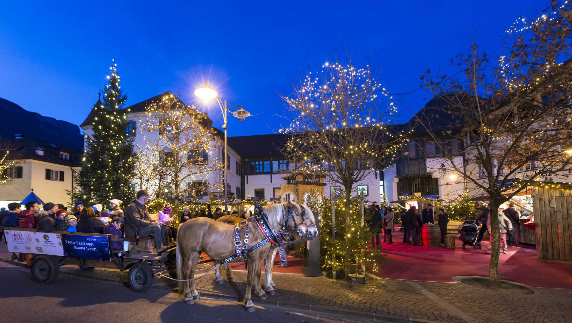 Small and charming Christmas market in San Michele / Appiano Christmas market in San Michele / Appiano