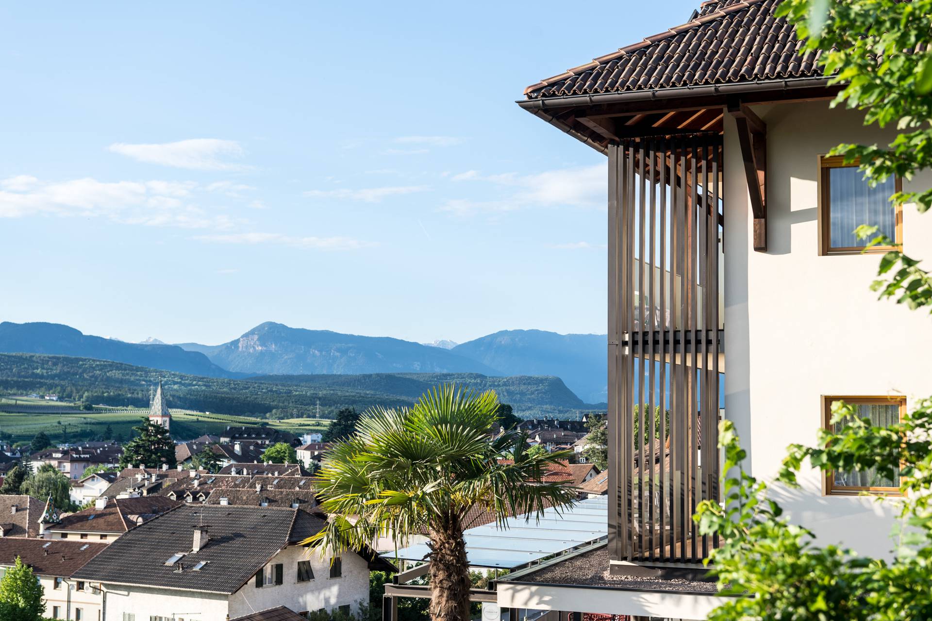 View from the Hotel Christof over the rooftops to the town center of San Michele / Appiano