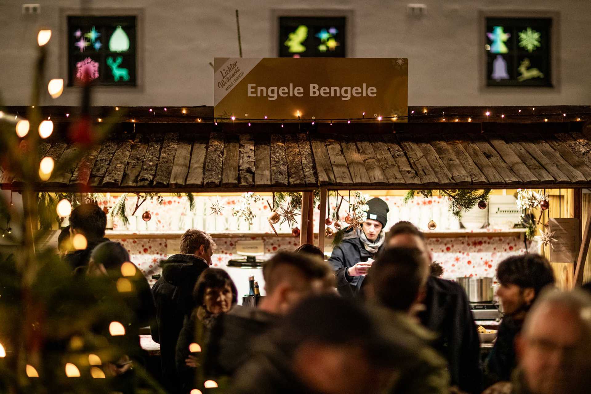 Engele Bengele Stand - ein Spiel, um sich zu Weihanchten zu beschenken